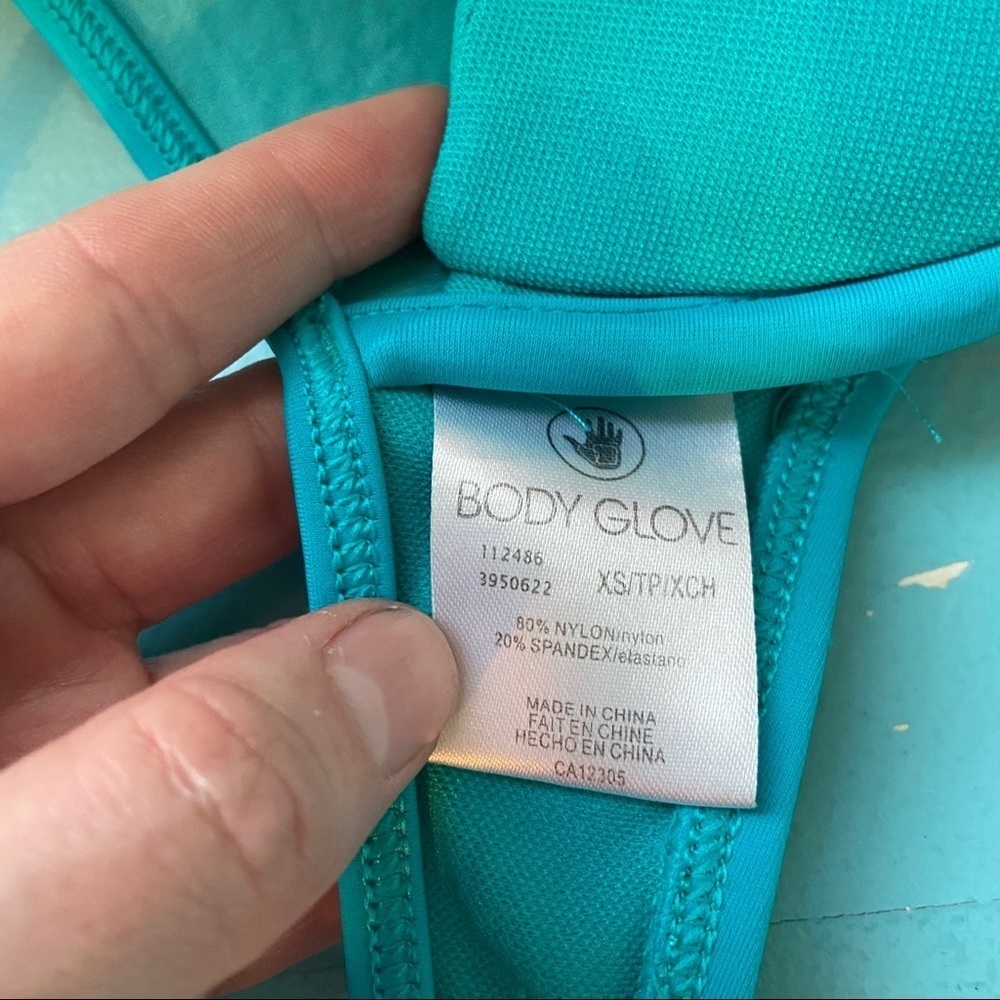 Body glove‎ women's padded bikini  top - Picture 5 of 6